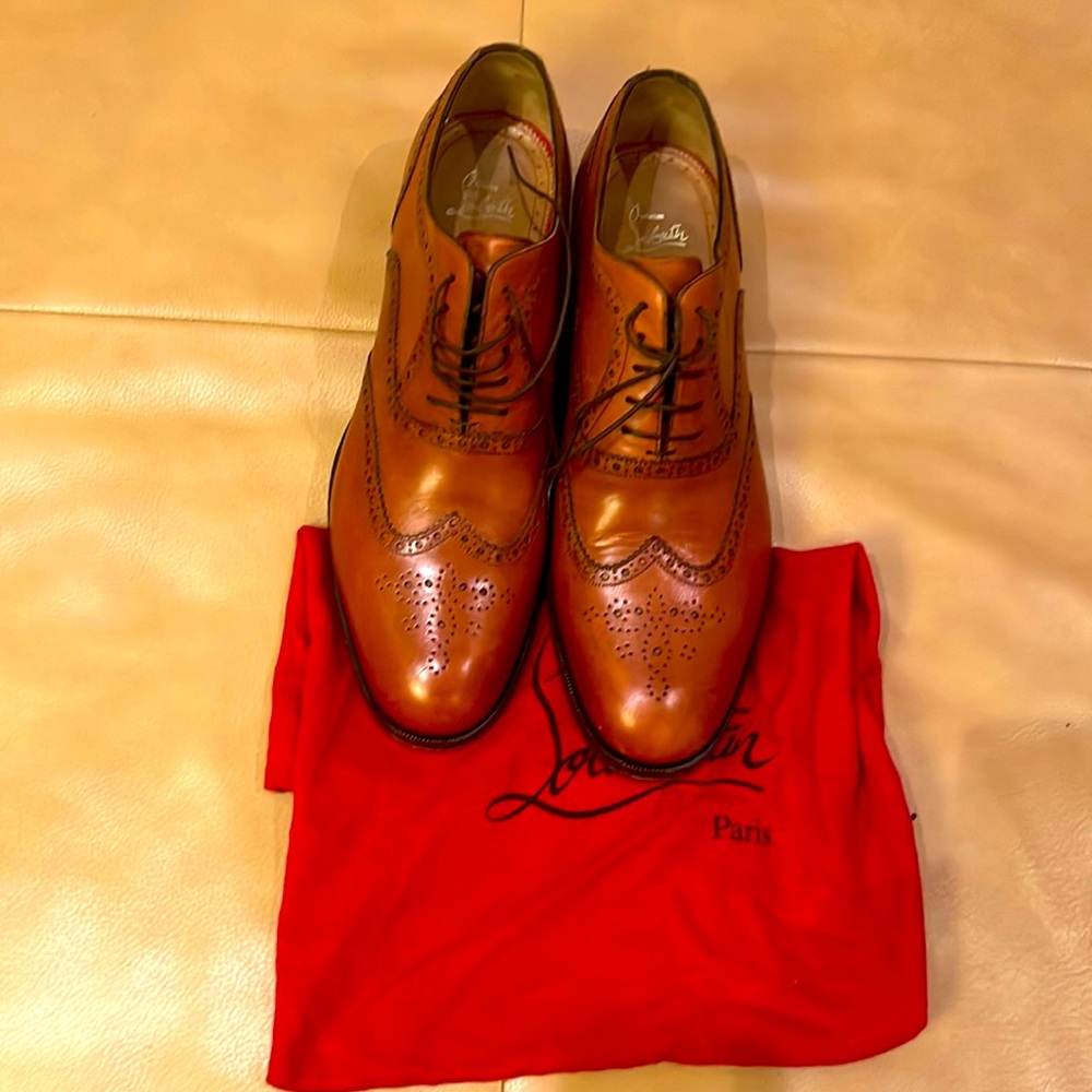 Great Condition Cognac Louboutin Oxfords with Box